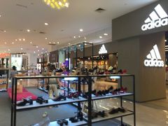 -百盛(万象城店)