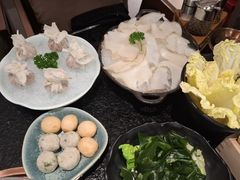 -得意咚瓜·顺德鱼生·冬瓜火锅(深圳首店)