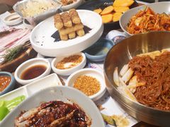 -草家酱蟹炭火烤肉店(珲春南路一店)