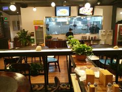 大堂-悟长年潮汕菜砂锅粥(圣熙8号店)