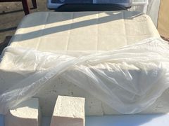 -雪绒花路停车场