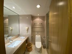 -南京双门楼宾馆(盐仓桥地铁站阅江楼店)