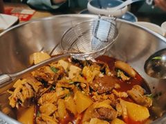 -左庭右院鲜牛肉火锅(金山万达店)