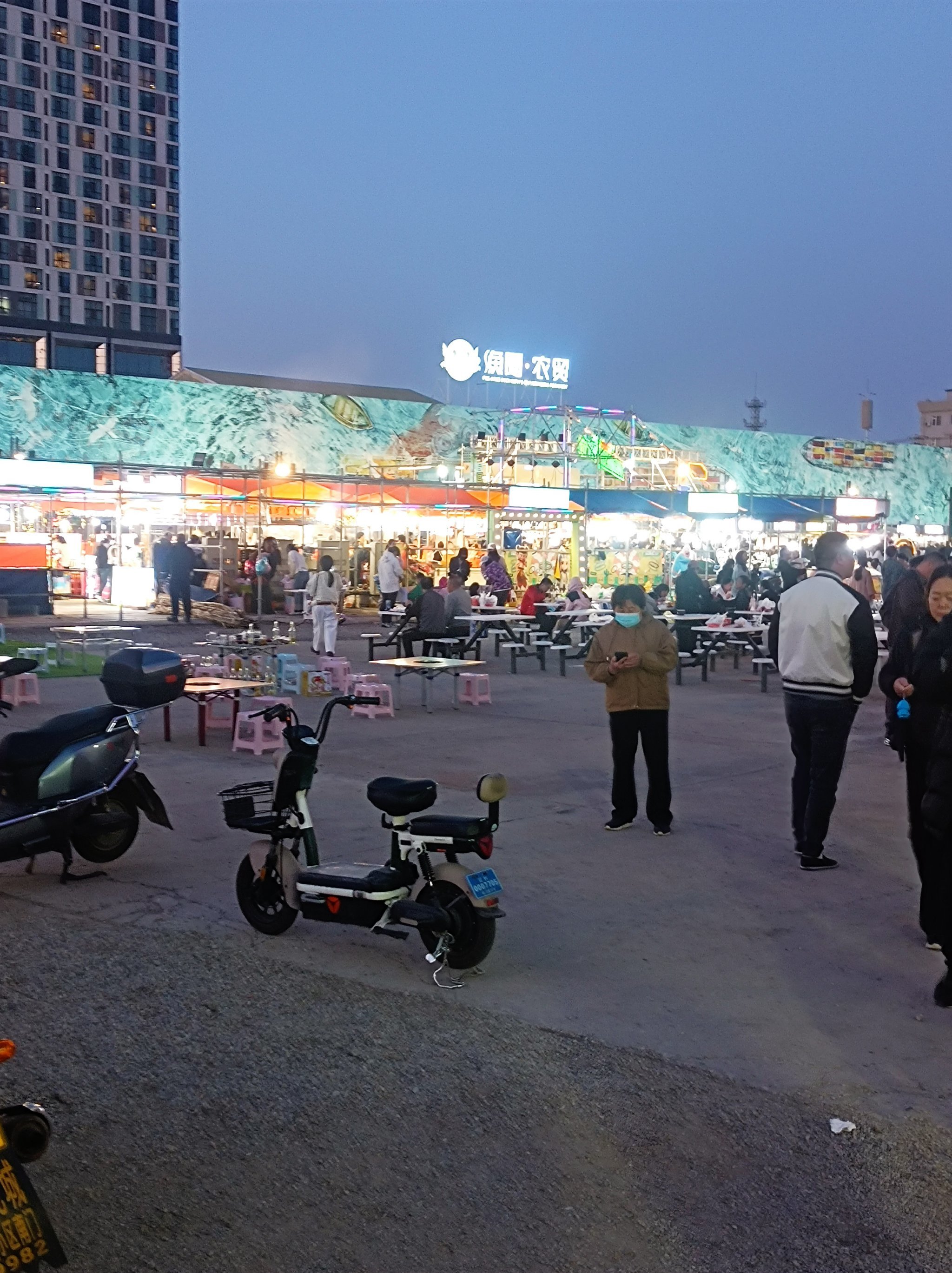 不一样的夜市体验