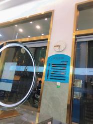 -水灵珑美容造型中心