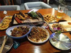 -路边羊烧烤酒场(宝带路店)
