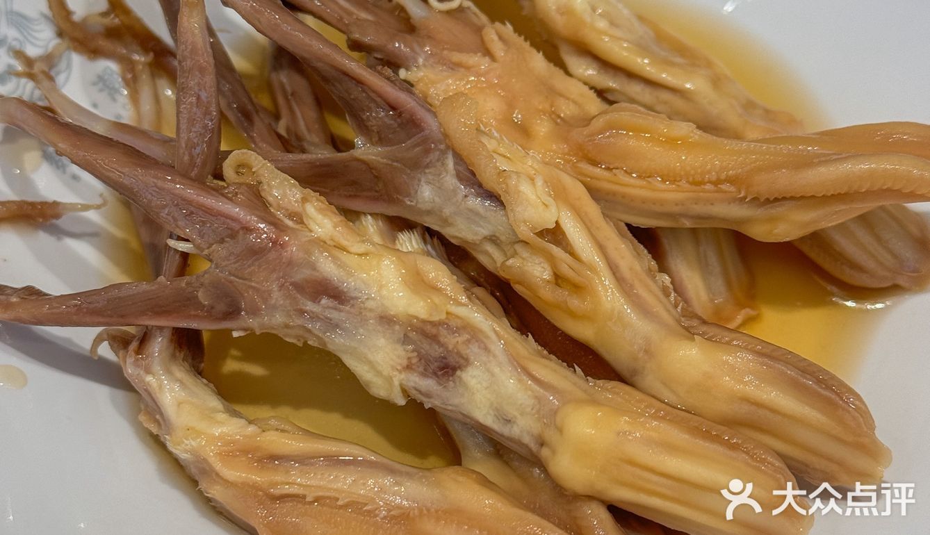 來🇭🇰粉嶺怎麼可以錯過這家花膠雞麵呢❗️