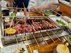 -哈尔滨小酒馆·鲜肉现穿自助烧烤(康新花园店)