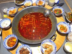 -吃城都·鱼蛙火锅(西玉龙街店)