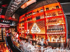 -UP嘻哈酒吧(粉巢店)