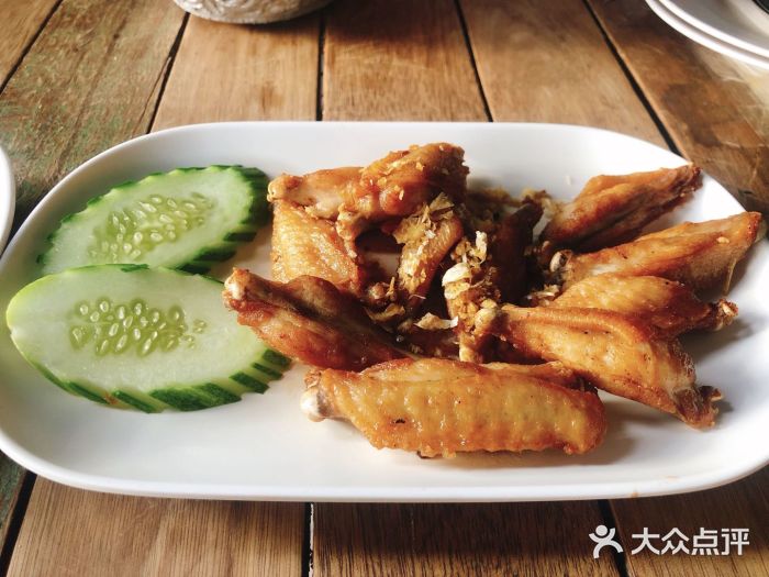 Doo Dee Thai Food(Issan/Isaan/Esan)烤鸡翅图片