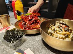 -草家酱蟹炭火烤肉店(珲春南路二店)
