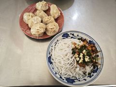 汤包-高师傅特色米粉汤包(建设路店)