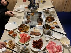-爱客得牛排海鲜烤肉·火锅自助(春熙路黑金好店)