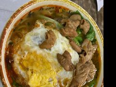 麻辣肥肠面-天府面庄(天平路店)