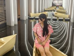 -涨巢·潮玩水疗局