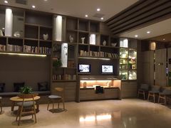 -西安大雁塔科技大学地铁站亚朵酒店