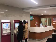 -复旦大学附属华山医院(虹桥院区)