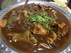 -鸿亨泰杂鱼馆(港馨家园店)