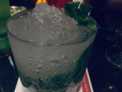 -大连君悦酒店 · VIVA(星海广场店)