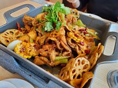 -精悦蓉(松江万达广场店)
