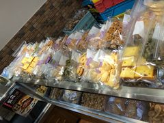 咸蛋黄鲜肉月饼-泰康食品有限公司食品厂