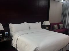 -广州天河希尔顿酒店