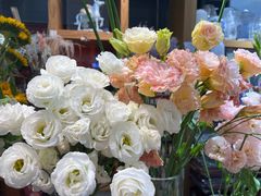 -谷莠子花艺·气球派对·绿植造景·花艺沙龙(金光华广场店)