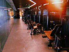-W FITNESS 威尔仕健身·游泳(七宝店)