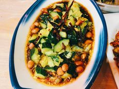 刀拍黄瓜-早酒肖汉老味拌面