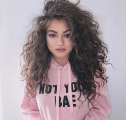 -FRIDAY星期五专业美发沙龙