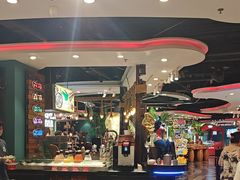 -四海一家自助餐(益田假日广场店)