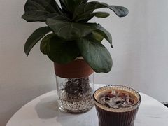 -red donkey coffee