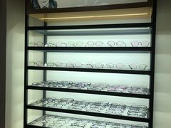 -LOGO眼镜·蔡司品牌折扣店(龙华清湖店)