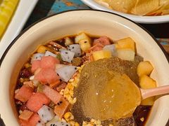 -房子红了鱼豆花重庆老火锅(广厦学院店)
