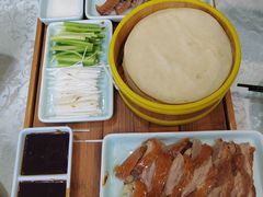 -六和聚传统烤鸭.天津菜(和平店)