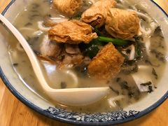 回锅肉皮卷面-阿彬生炒牛肉面(解放路店)