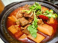 -土砂锅生态山庄·非遗砂锅雅鱼