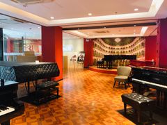-柏斯音乐艺术中心·钢琴·吉他(上音店)
