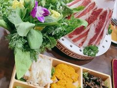 -爱新觉罗福臨火锅馆(万科滑雪场店)