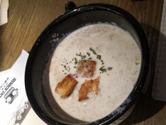 蘑菇奶油汤-机器人火炉披萨