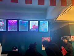-荒岛实景沉浸密室(江汉路1店)