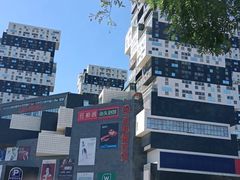 -资和信百货商场