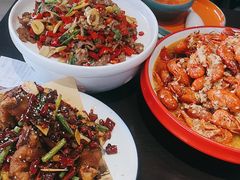 -川流不息·地道川菜·小龙虾(松东路店)