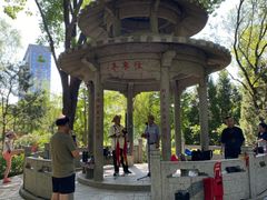 -玲珑塔公园