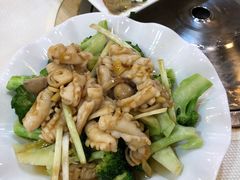 -渝君重庆火锅(嘉宾路店)