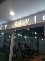 -Ly形象设计