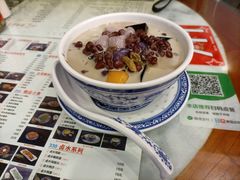 -捷信牛奶甜品世家(学府店)