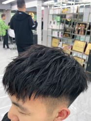 -宫铭烫发染发接发店