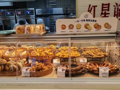 -红星前进面包牛奶公司(君太店)